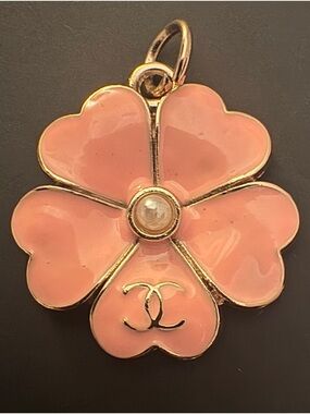 CHANEL Pink Camellia Flower Charm Pendant Gold Tone CC Logo Pearl Center Rare